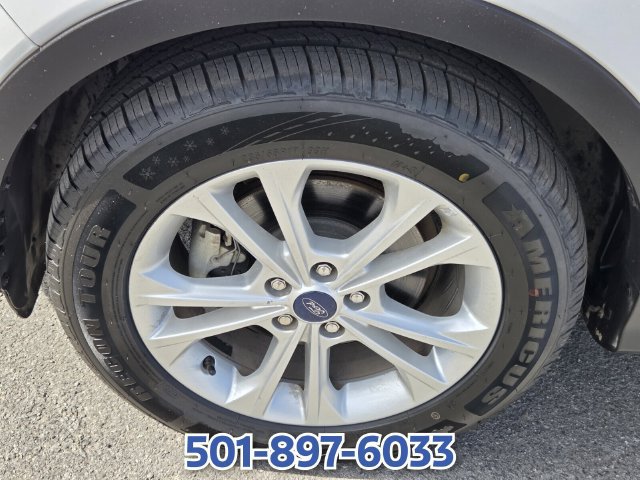 Certified 2018 Ford Escape SE FWD image 20