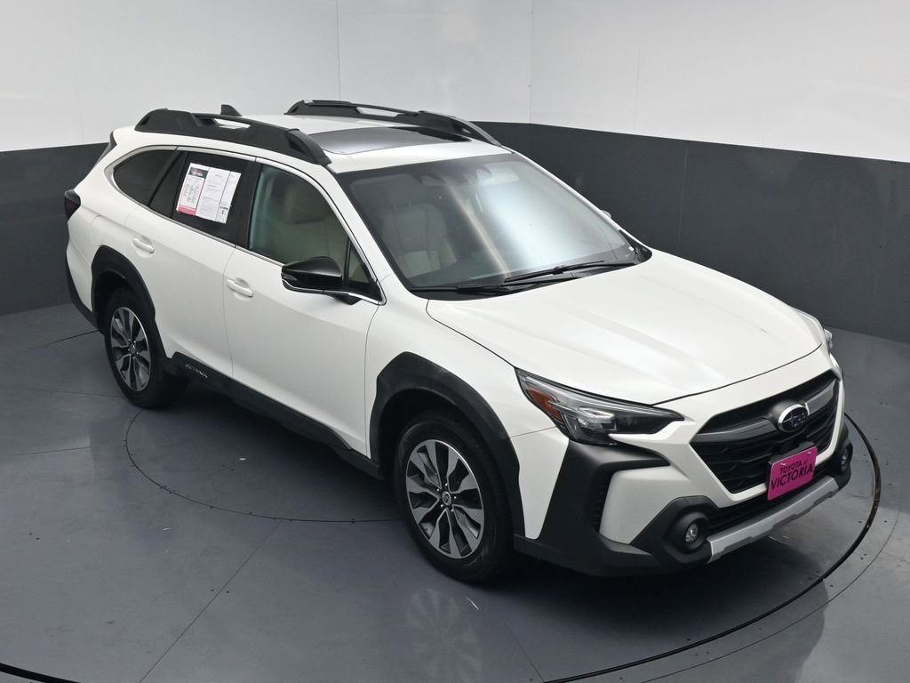 Used 2023 Subaru Outback Limited image 6