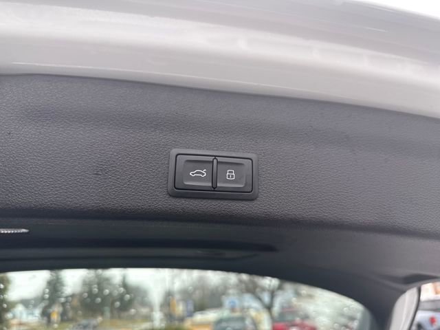 Used 2025 Audi A6 Premium Plus image 47