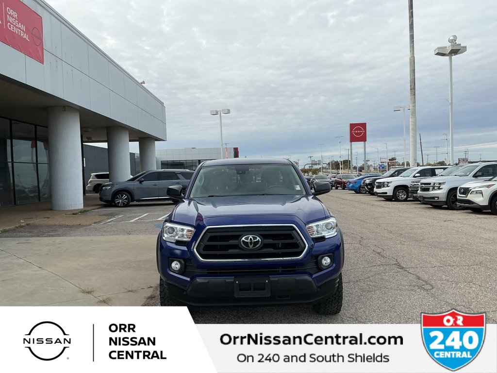 Used 2023 Toyota Tacoma SR5 w/ SX Package image 2