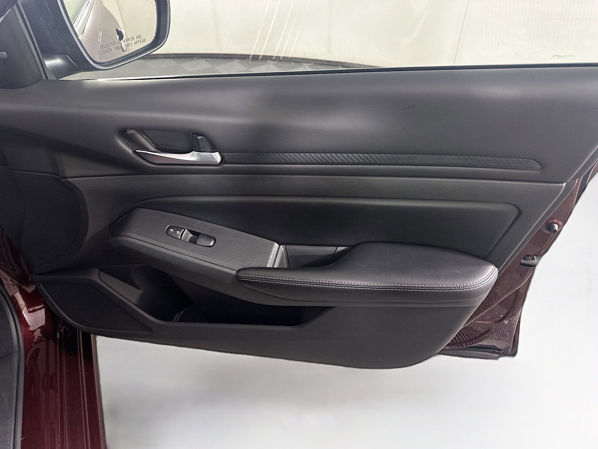 Used 2024 Nissan Altima 2.5 SV image 30