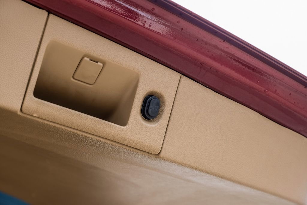 Used 2019 Cadillac Escalade Platinum image 61