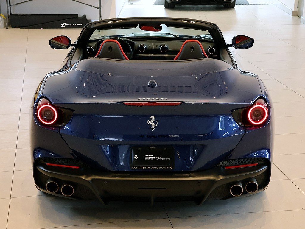 Certified 2022 Ferrari Portofino M image 60