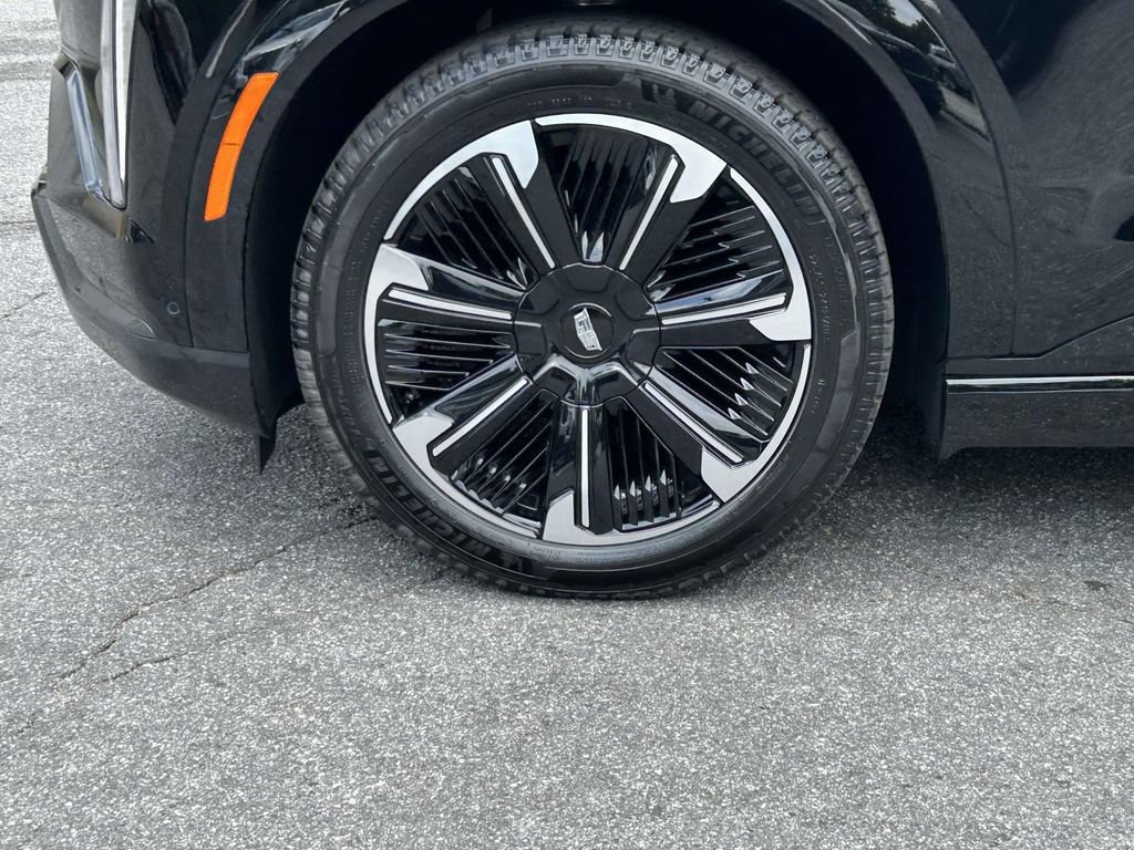 New 2026 Cadillac Escalade IQL Sport 2 AWD/4WD image 9