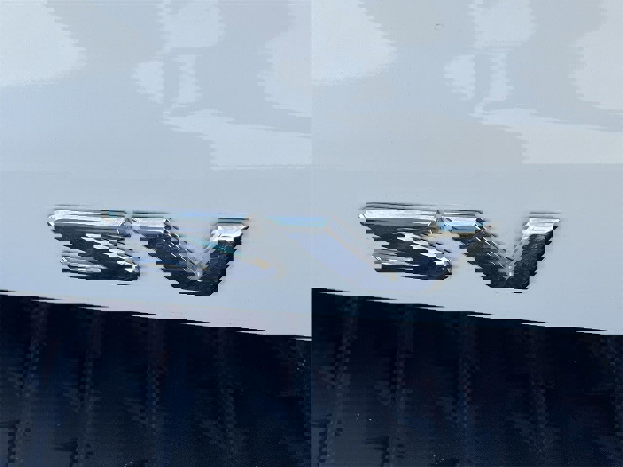 Certified 2024 Nissan Titan SV w/ SV Convenience Package image 6