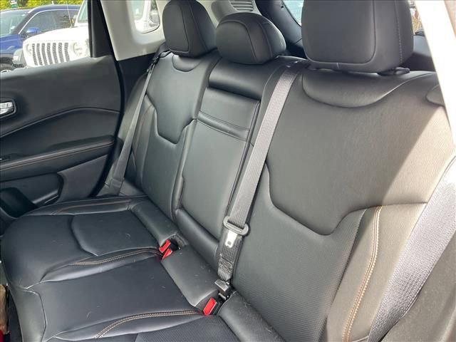 Used 2018 Jeep Compass Limited w/ Navigation Group image 13