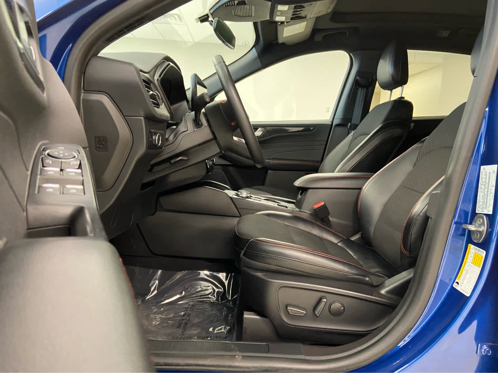 Used 2023 Ford Escape ST-Line w/ Tech Pack #1 image 15