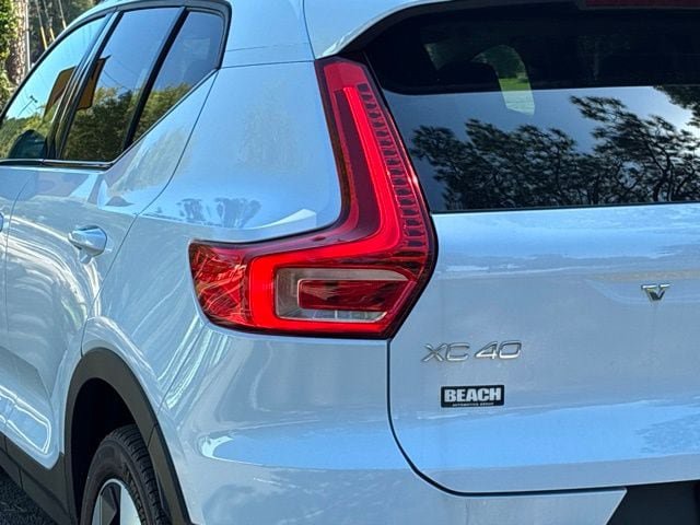 New 2026 Volvo XC40 B5 Plus w/ Protection Package Premier AWD/4WD image 14