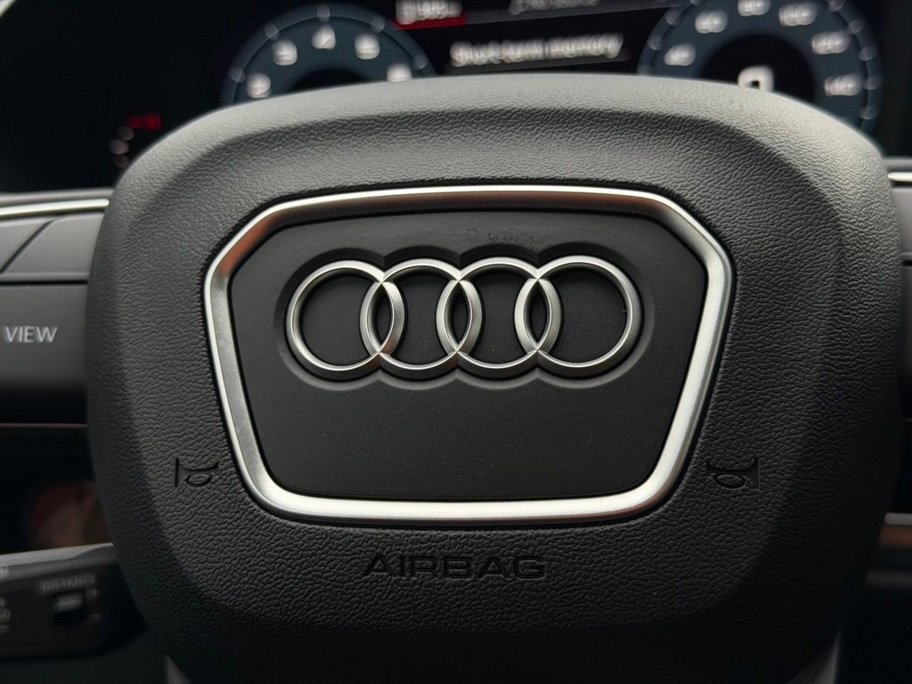 New 2025 Audi Q3 2.0T Premium image 26
