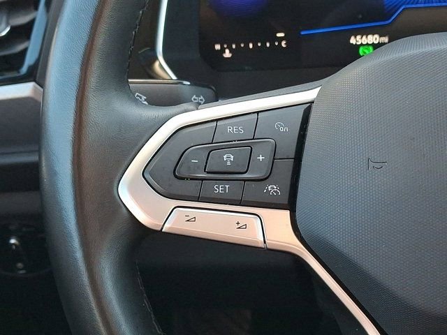 Certified 2023 Volkswagen Jetta SE w/ Panoramic Sunroof Package FWD image 26