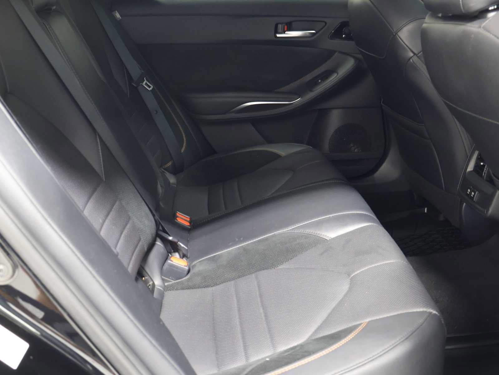 Used 2019 Toyota Avalon XSE w/ Protection Package FWD image 34