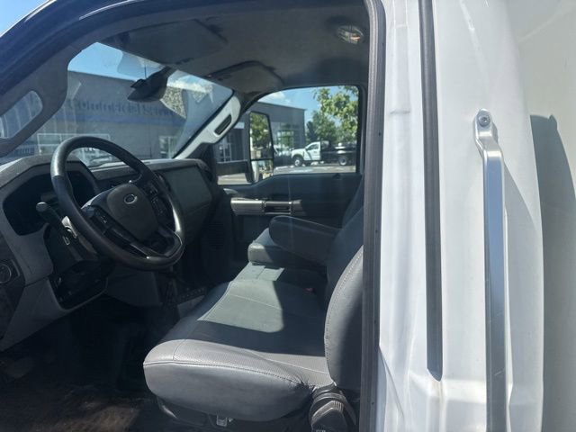 Used 2022 Ford F750 2WD Regular Cab Super Duty image 10