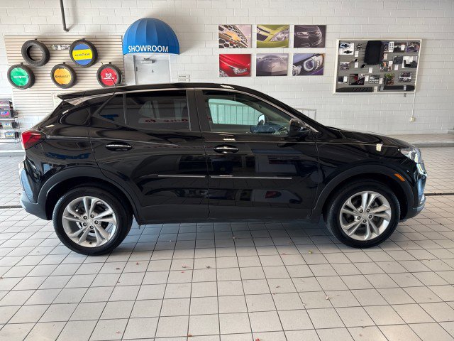 Used 2021 Buick Encore GX Preferred w/ Cold Weather Comfort Package image 2