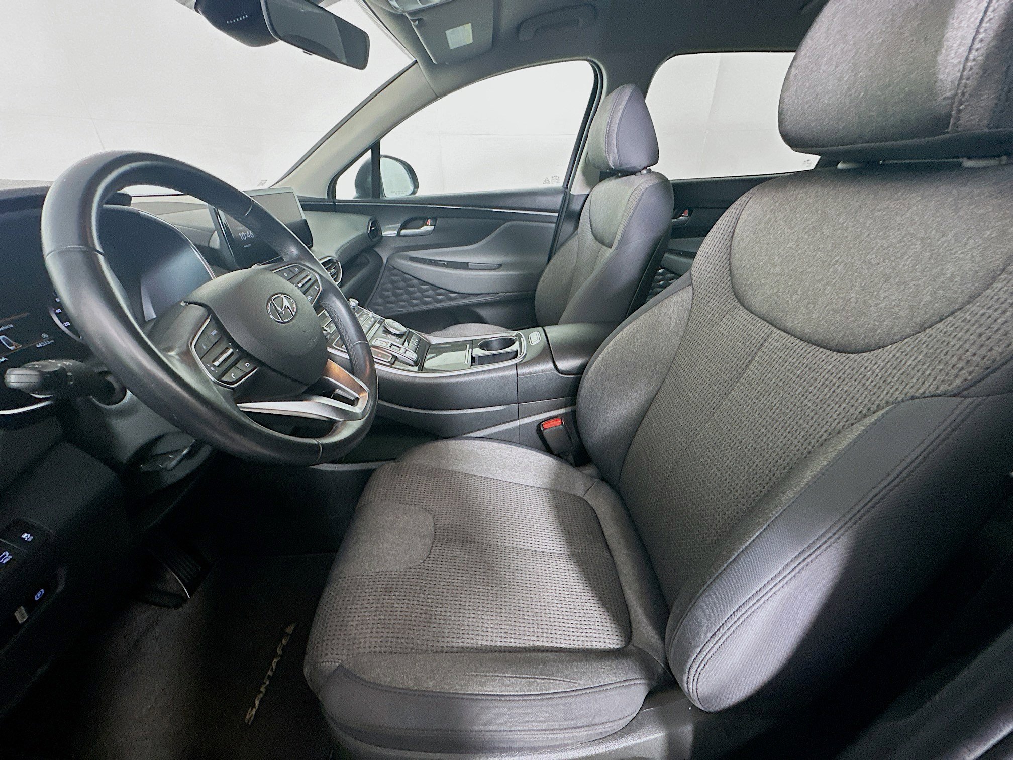 Used 2023 Hyundai Santa Fe SEL image 13