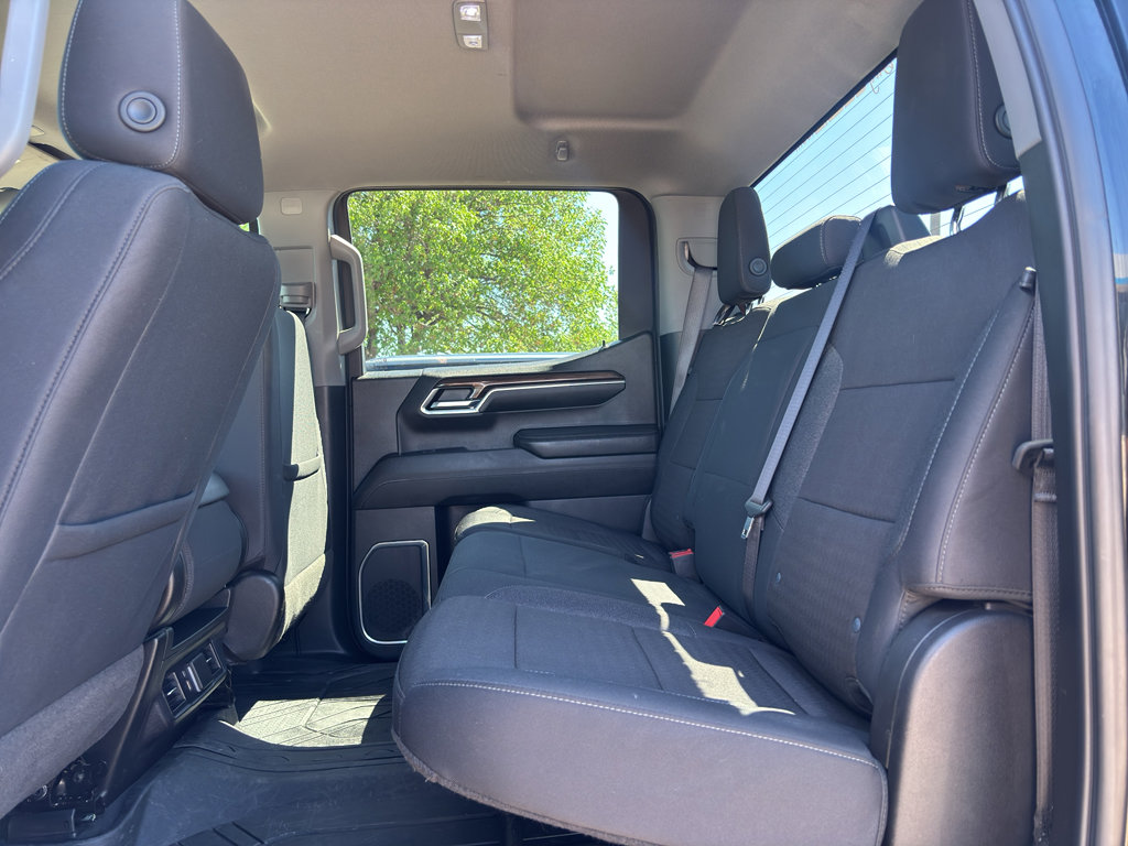 Certified 2024 Chevrolet Silverado 1500 RST AWD/4WD image 16