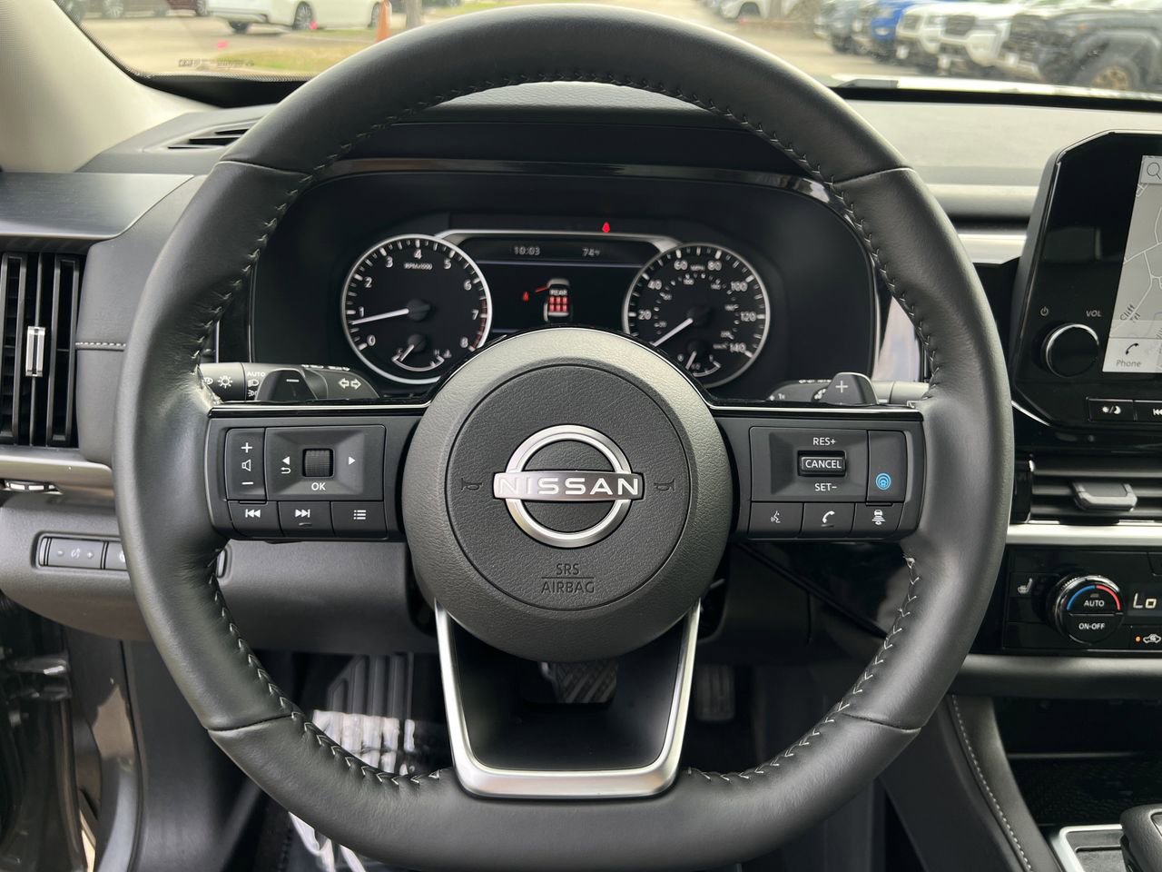 Certified 2025 Nissan Pathfinder SL image 9