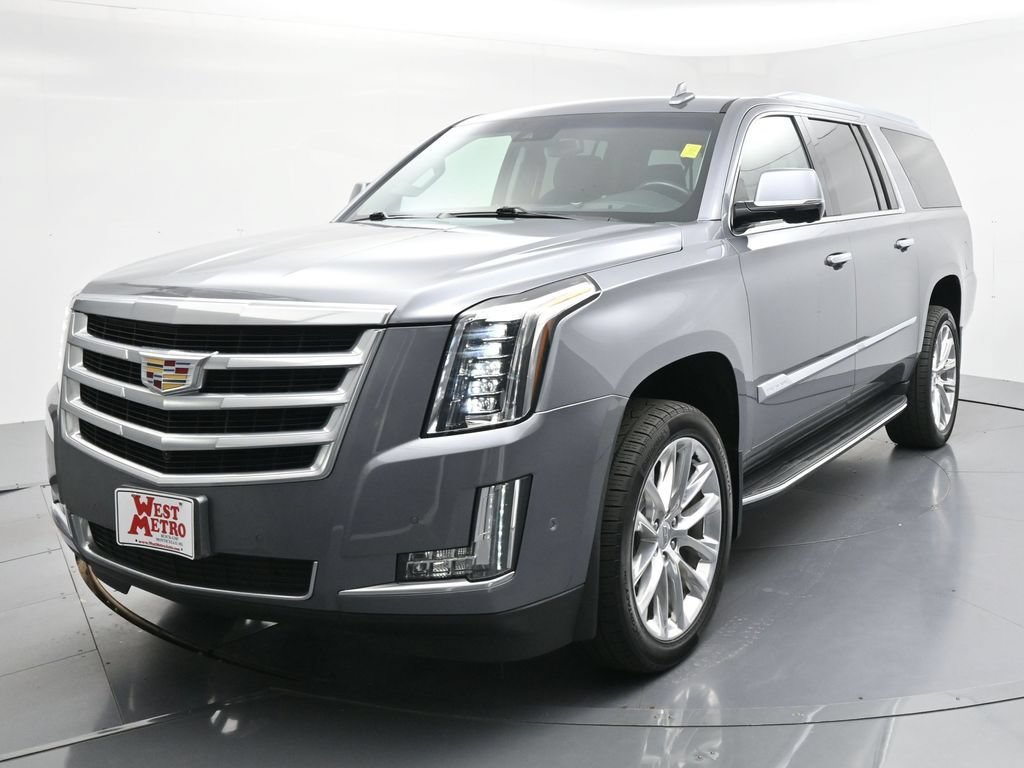 Used 2019 Cadillac Escalade ESV Luxury AWD/4WD image 2