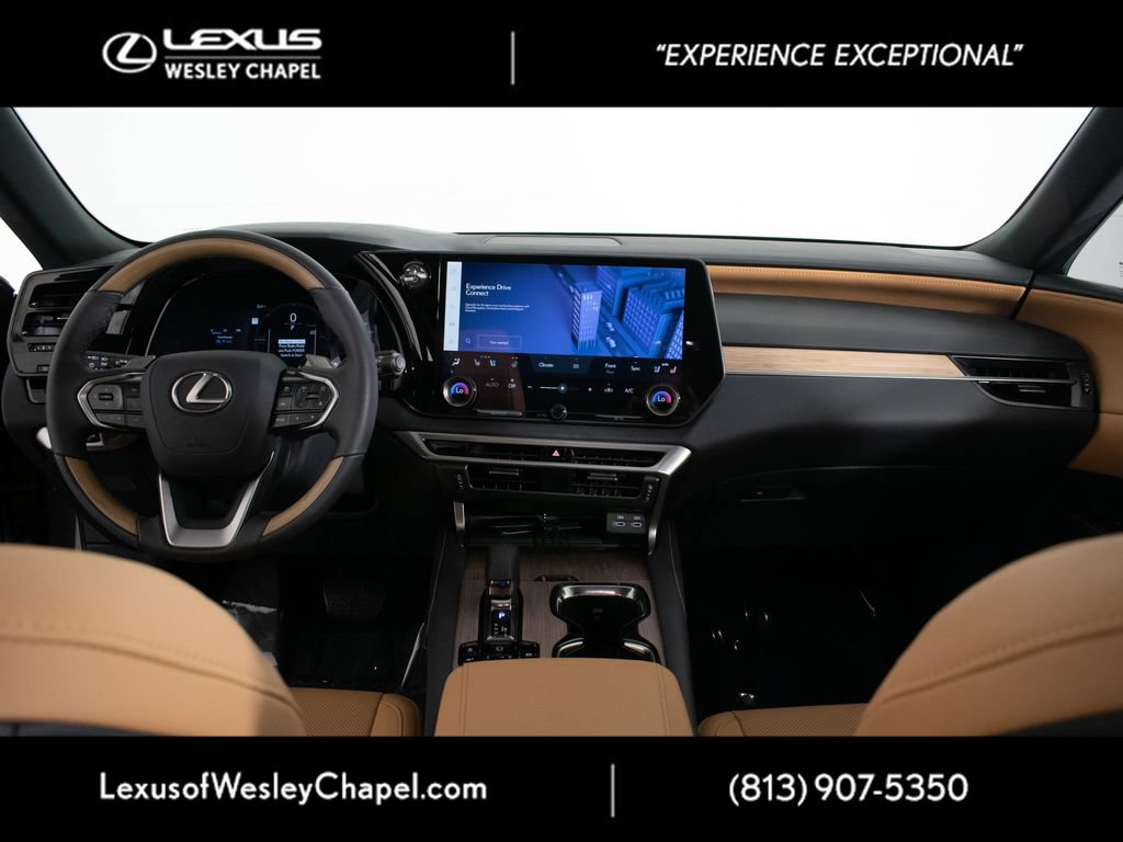 Used 2025 Lexus RX 350h w/ Accessory Package AWD/4WD image 16
