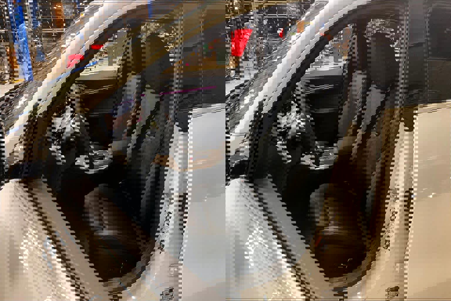 Certified 2025 BMW i4 eDrive40 image 7