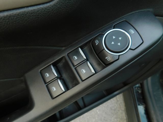 Used 2021 Ford Escape SE w/ Cold Weather Package image 13