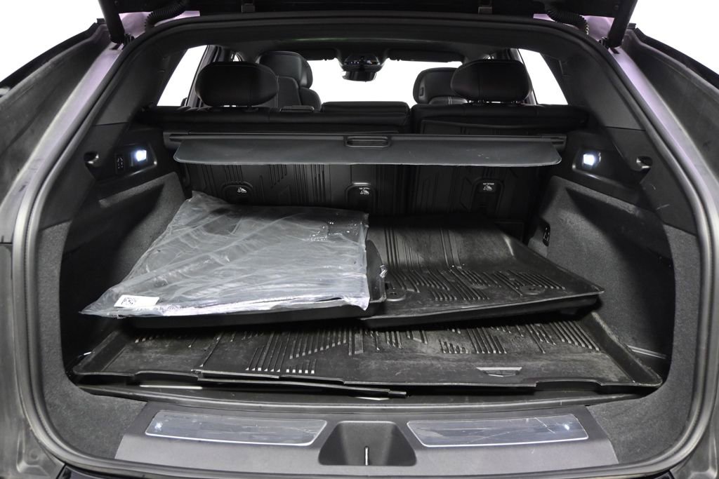 Certified 2025 Cadillac Lyriq Luxury w/ LPO, Floor Liner Package image 19