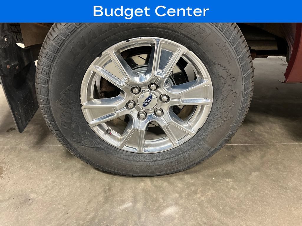 Used 2017 Ford F150 XLT w/ Equipment Group 302A Luxury AWD/4WD image 9
