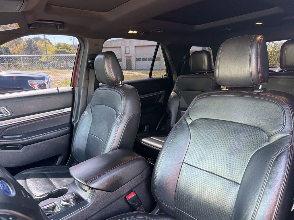 Used 2018 Ford Explorer Sport w/ Equipment Group 401A image 21