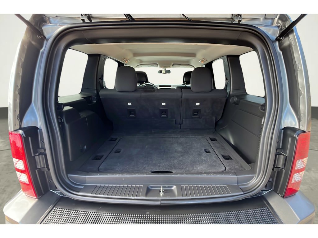 Used 2012 Jeep Liberty Sport w/ Popular Equipment Group RWD image 17