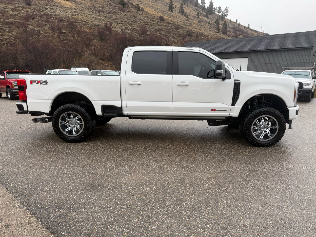 Used 2025 Ford F250 Platinum image 6