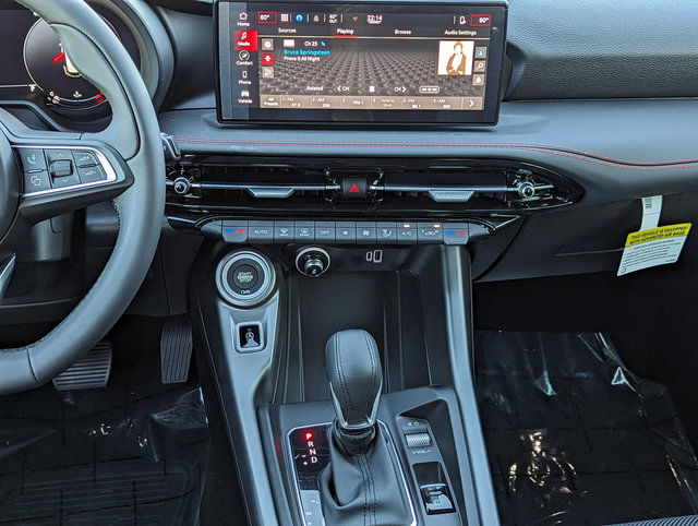 New 2023 Dodge Hornet GT w/ GT Blacktop Package AWD/4WD image 17