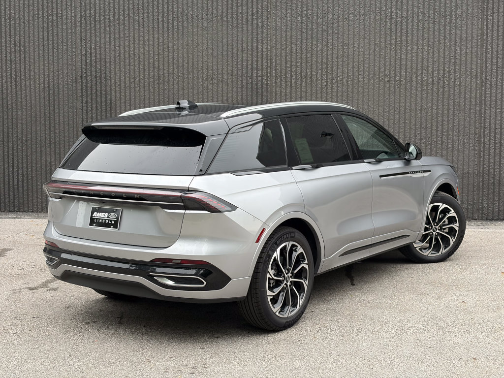 New 2026 Lincoln Nautilus Reserve AWD/4WD image 7