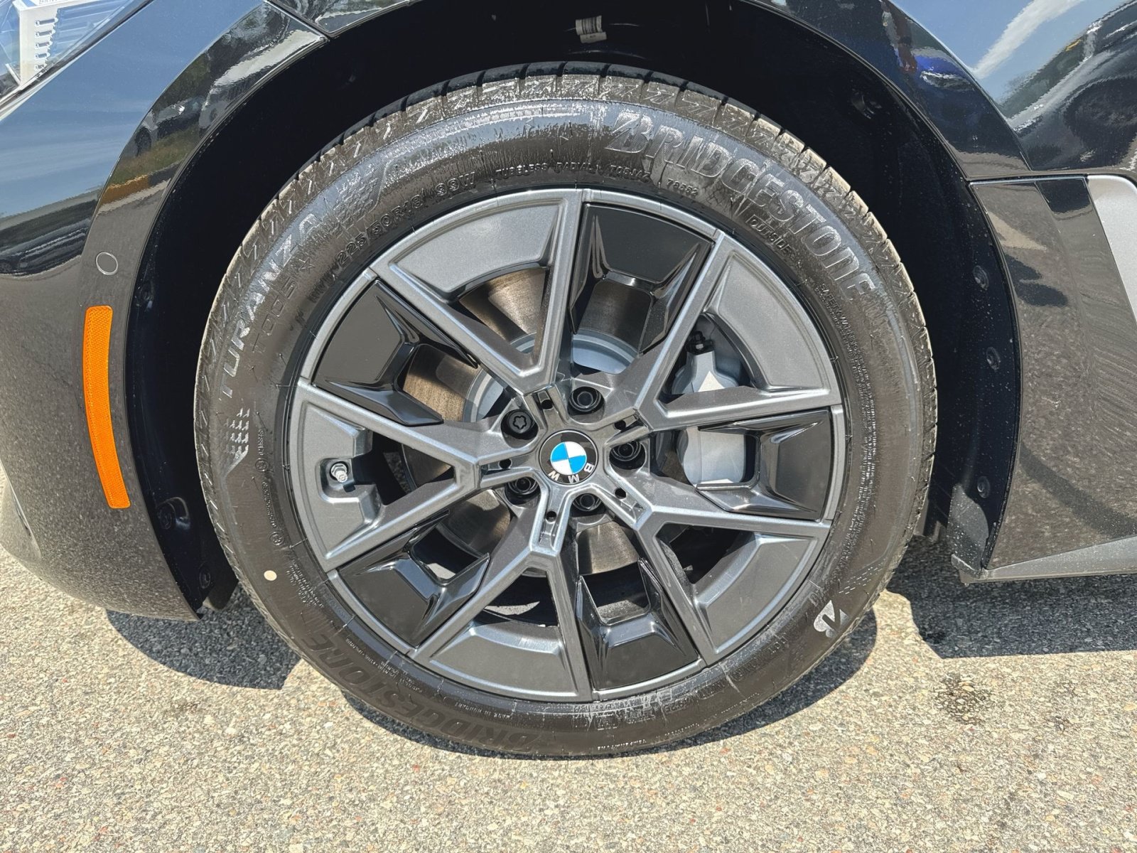 New 2026 BMW i4 xDrive40i w/ Premium Package AWD/4WD image 7