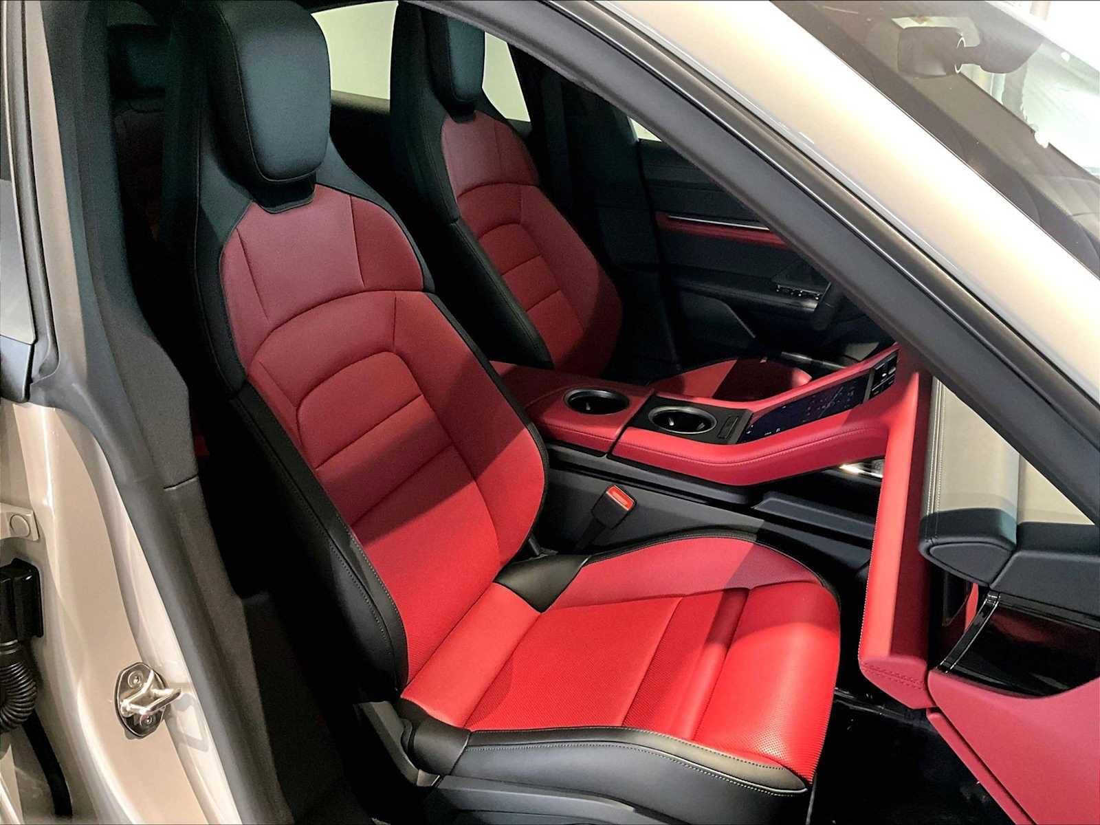 New 2026 Porsche Taycan image 19