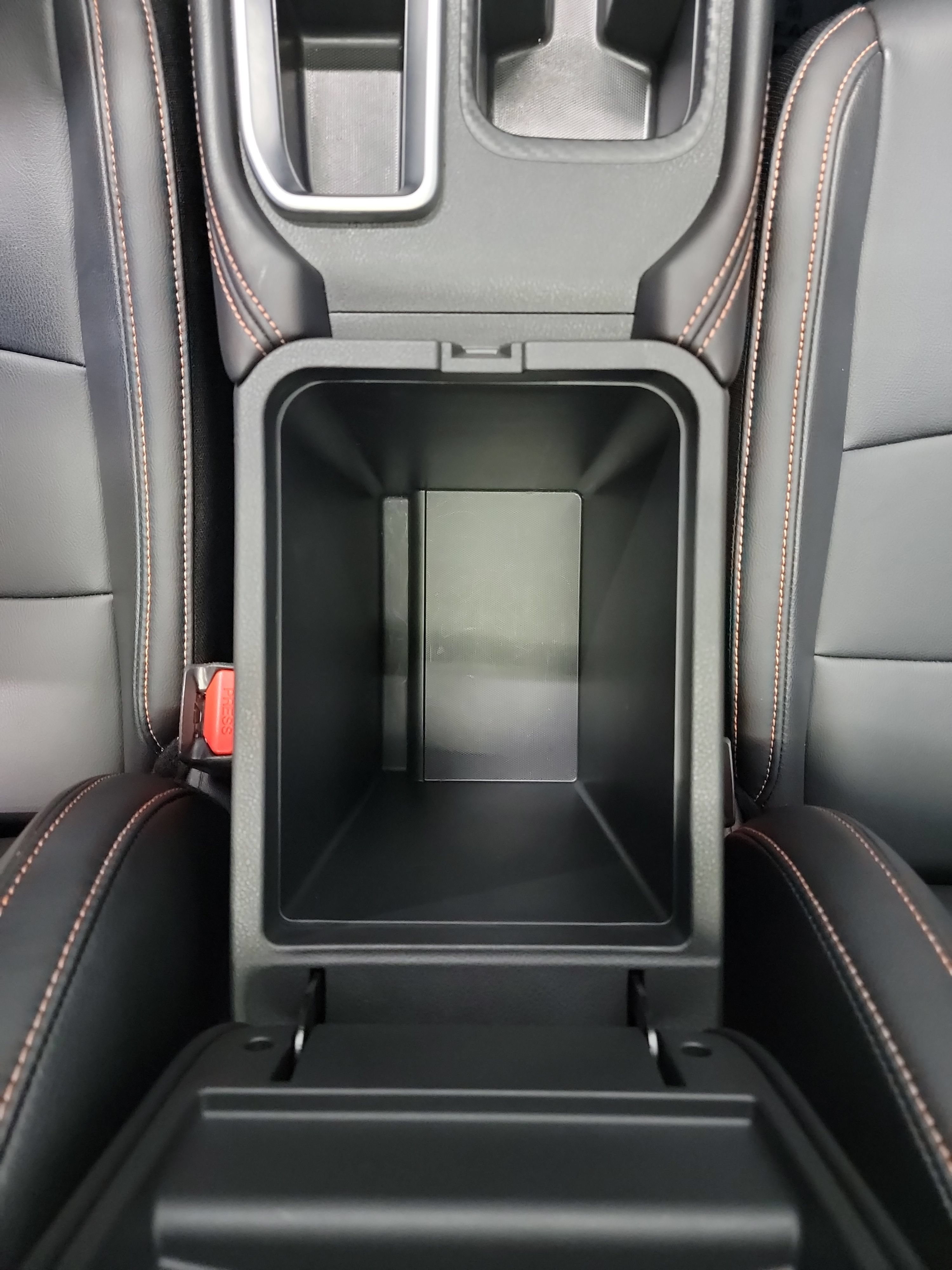 Used 2023 Nissan Sentra SR w/ SR Premium Package FWD image 29