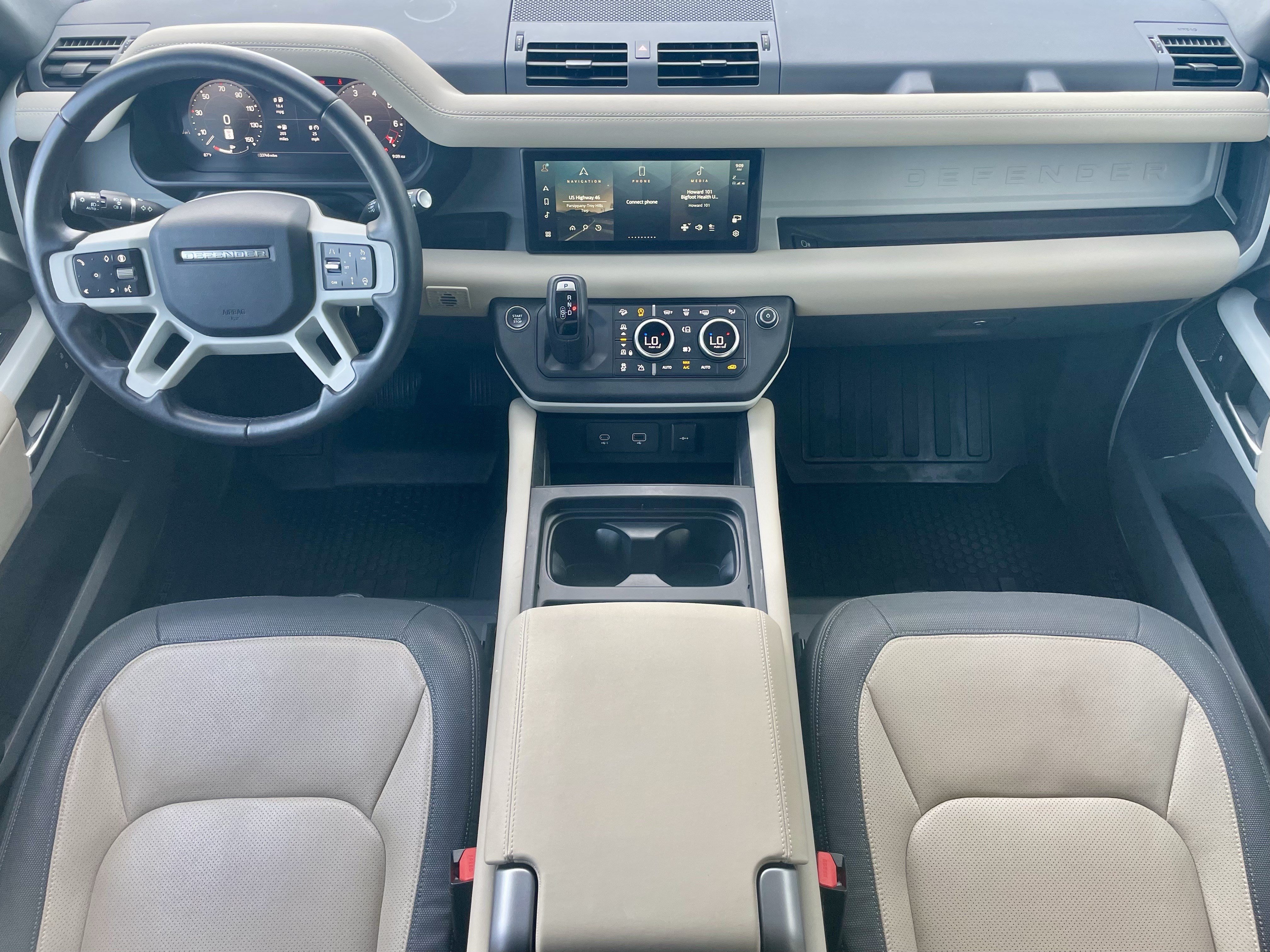 Used 2024 Land Rover Defender 110 X-Dynamic SE AWD/4WD image 16