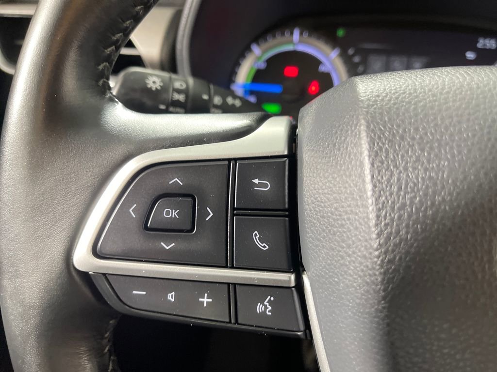 Certified 2023 Toyota Highlander LE image 27