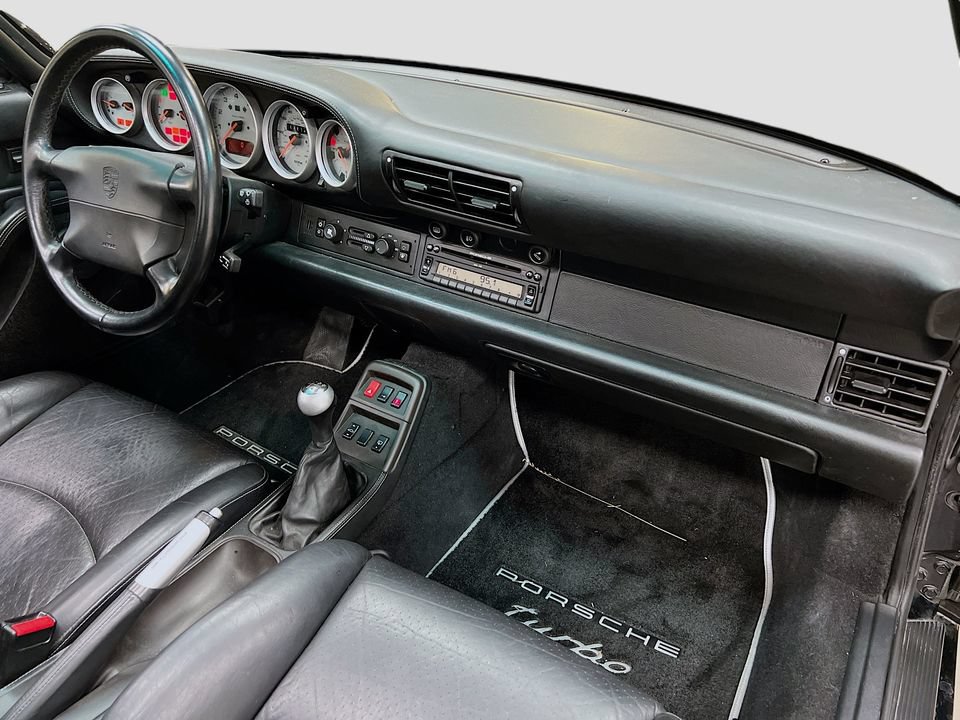 Used 1997 Porsche 911 Turbo AWD/4WD image 26