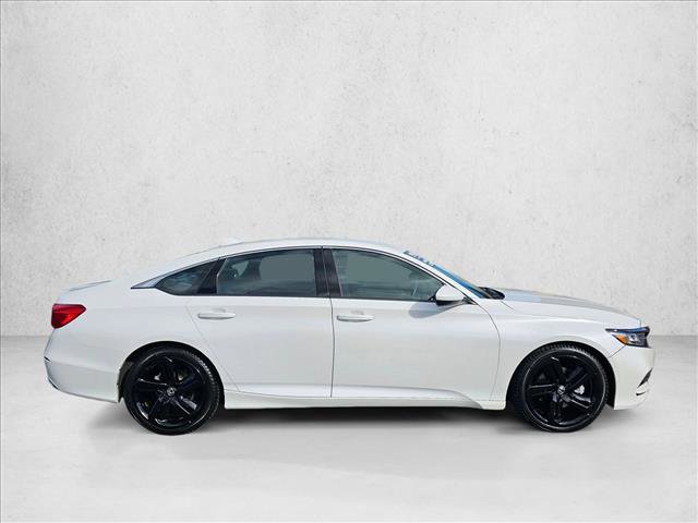 Used 2018 Honda Accord Sport image 4