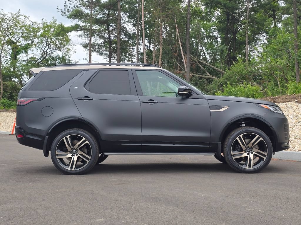 New 2026 Land Rover Discovery Limited Edition AWD/4WD image 7