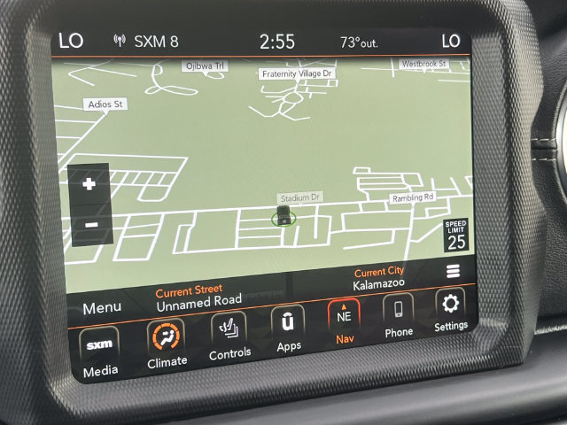 Used 2020 Jeep Wrangler Unlimited Sahara AWD/4WD image 21