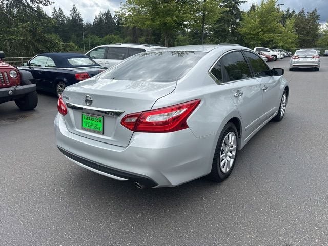 Used 2016 Nissan Altima 2.5 S w/ Power Driver Seat Package FWD image 6