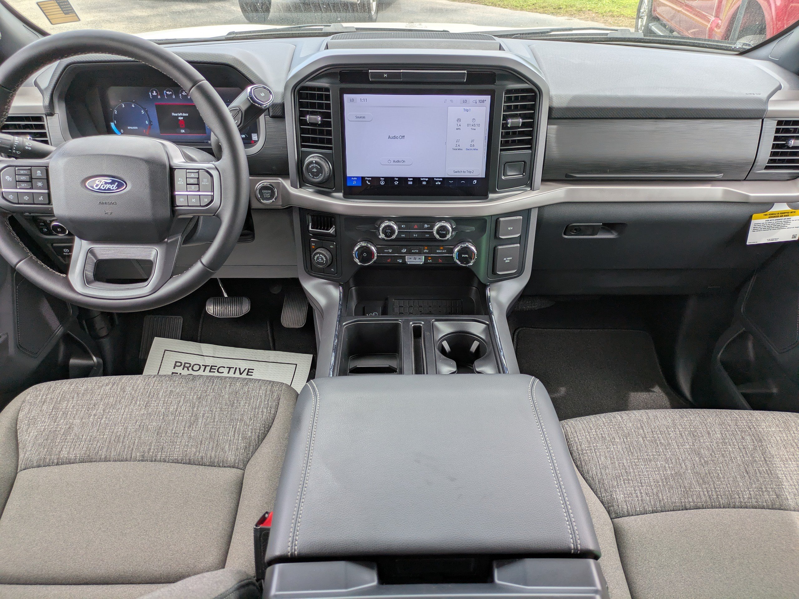 Used 2025 Ford F150 XLT w/ Equipment Group 302A MID AWD/4WD image 13