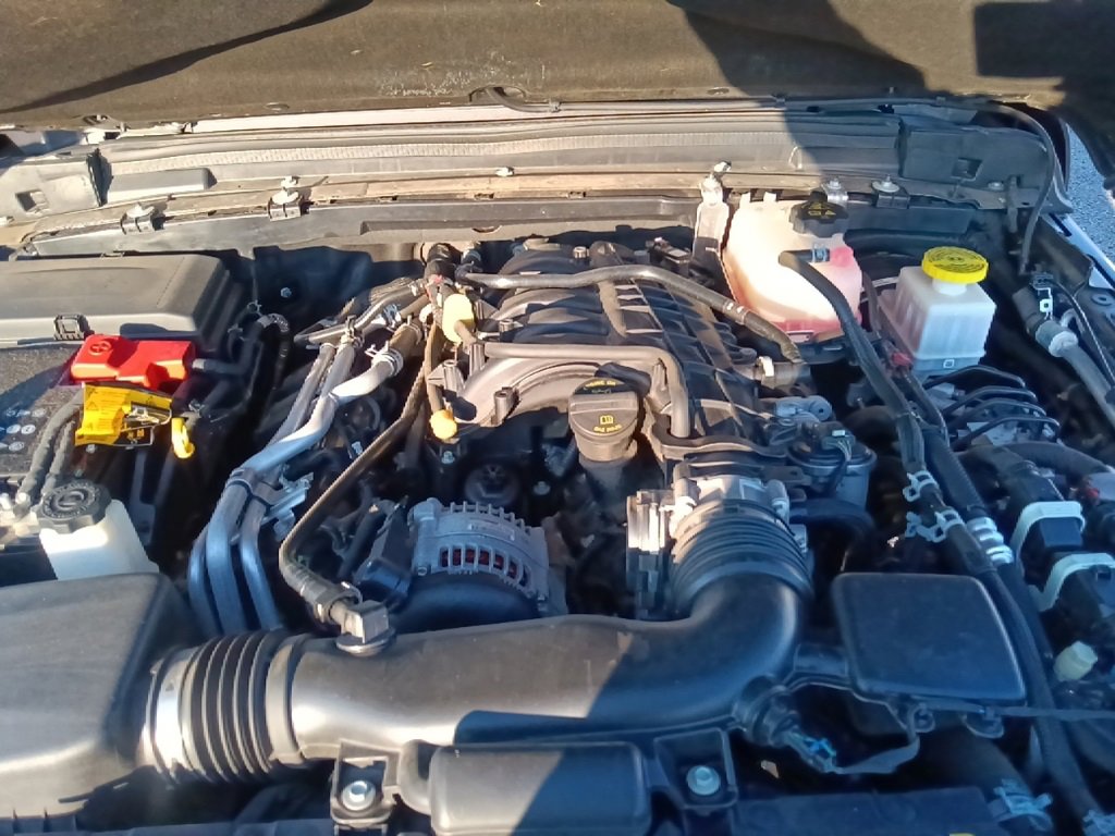 Used 2022 Jeep Gladiator Mojave w/ Cold Weather Group image 33