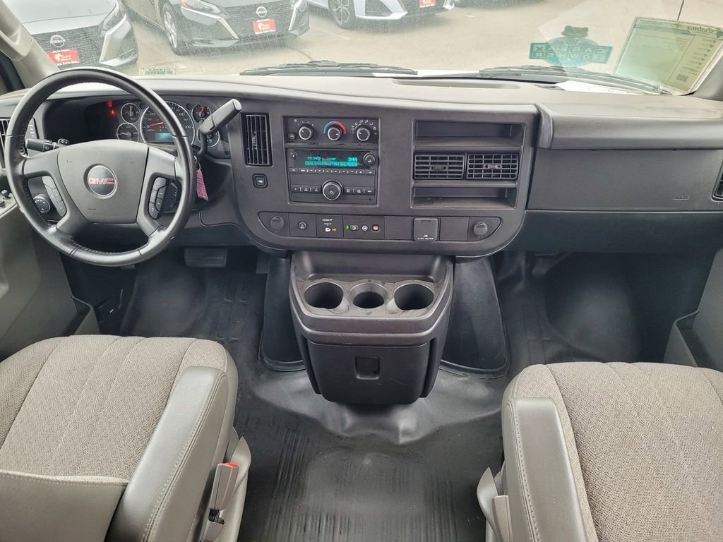 Used 2023 GMC Savana 3500 LS image 10