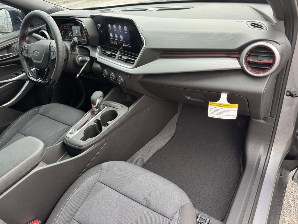 New 2026 Chevrolet Trax RS w/ Sunroof Package image 10