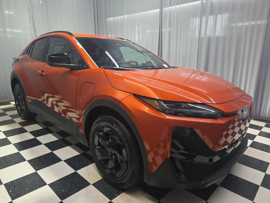 New 2026 Subaru Uncharted AWD image 3