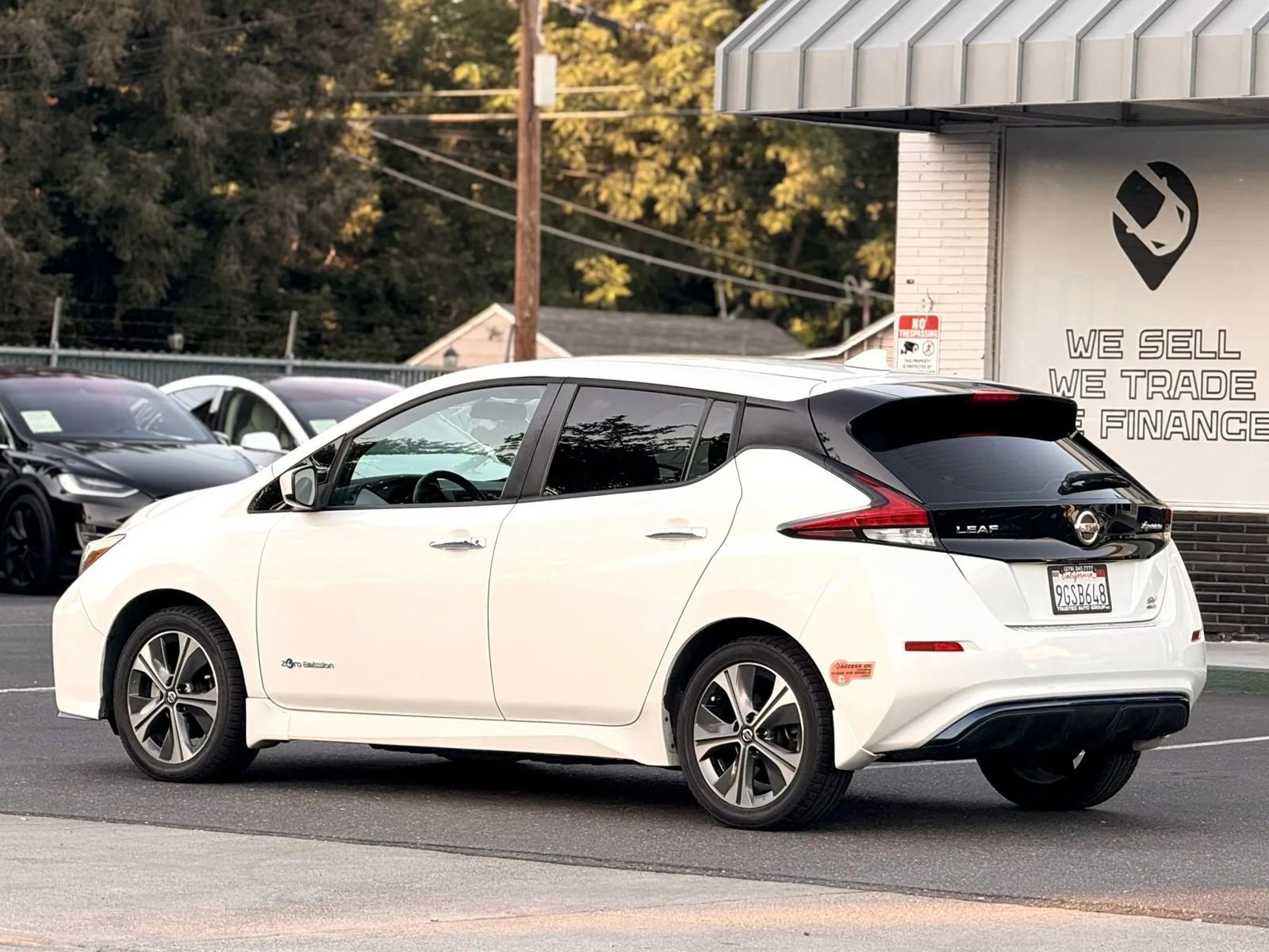 Used 2019 Nissan Leaf SV Plus w/ Protection Package FWD image 6