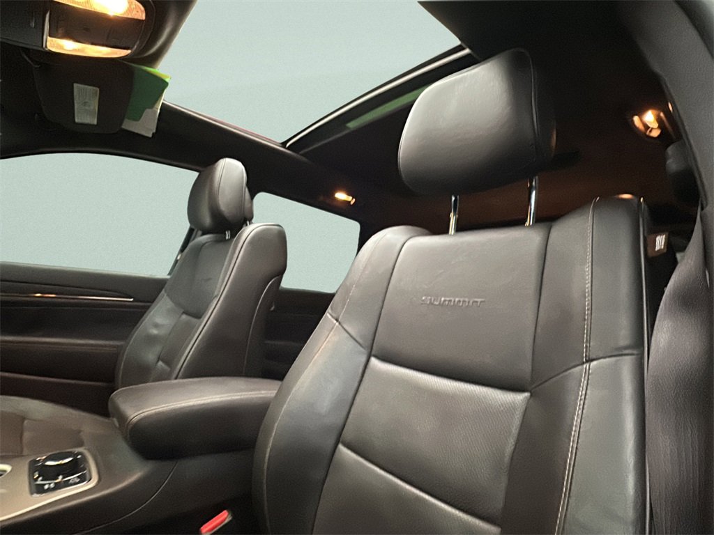 Used 2015 Jeep Grand Cherokee Summit image 6