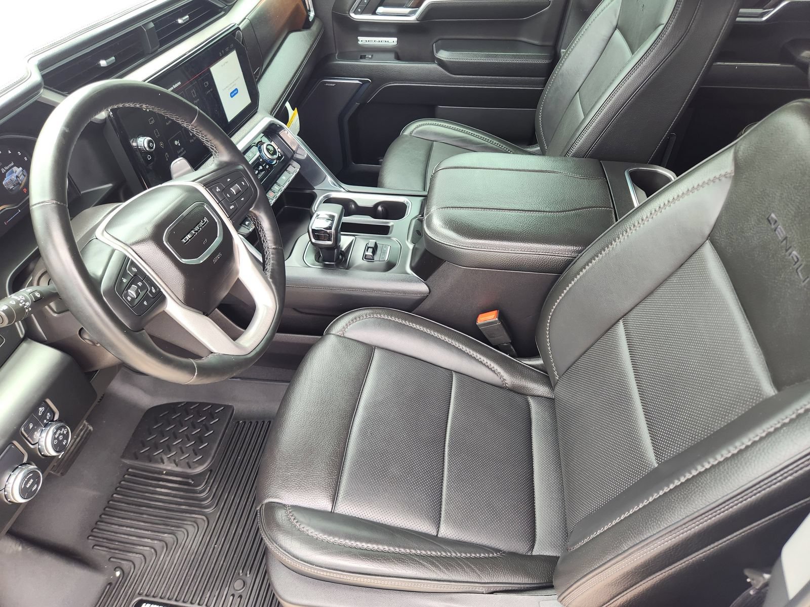 Used 2024 GMC Sierra 1500 Denali RWD image 14