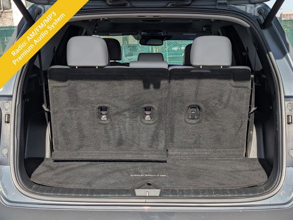 Used 2022 Hyundai Palisade SEL w/ 8P Bench Seat Package image 18